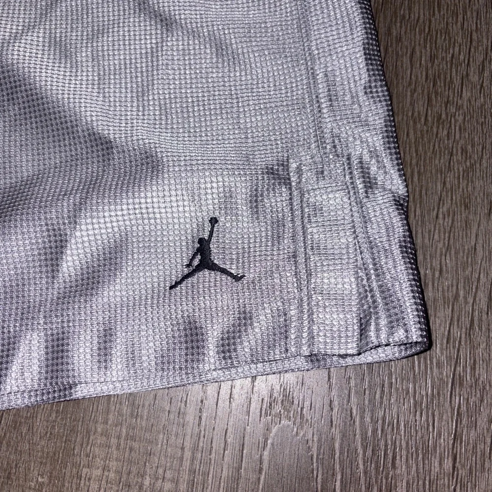 VTG Air Jordan Shorts Mens Medium Silver Baggy Shiny Silky Dazzle Basketball